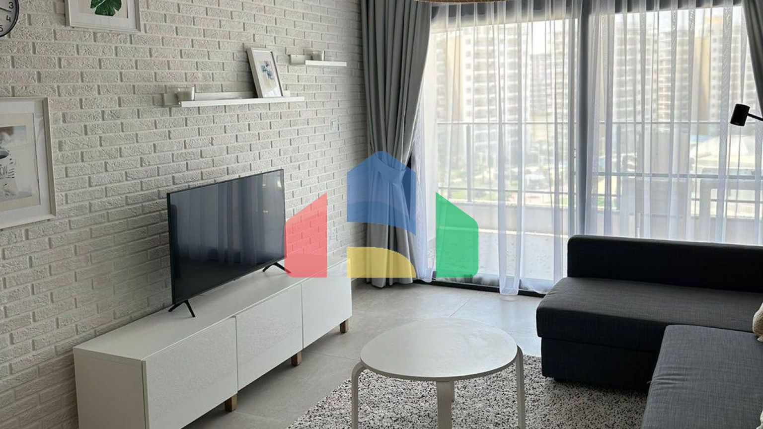 2-комнатные апартаменты 69м2 с 11м2 с застеклённым балконом площадью 11 м2 в СПА-комплексе