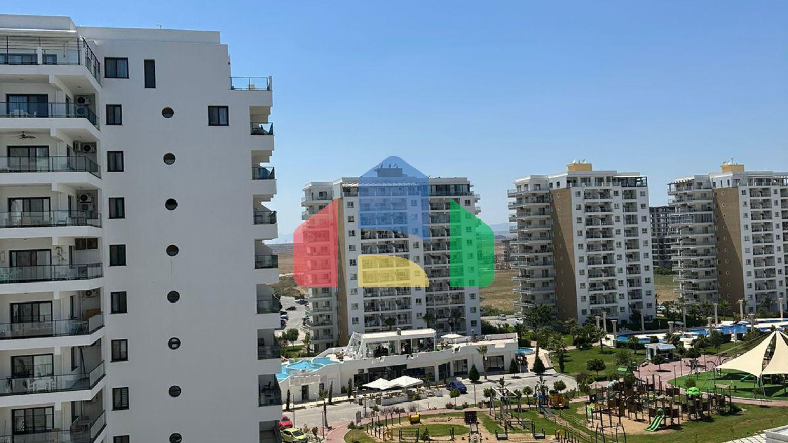 2-комнатные апартаменты 69м2 с 11м2 с застеклённым балконом площадью 11 м2 в СПА-комплексе