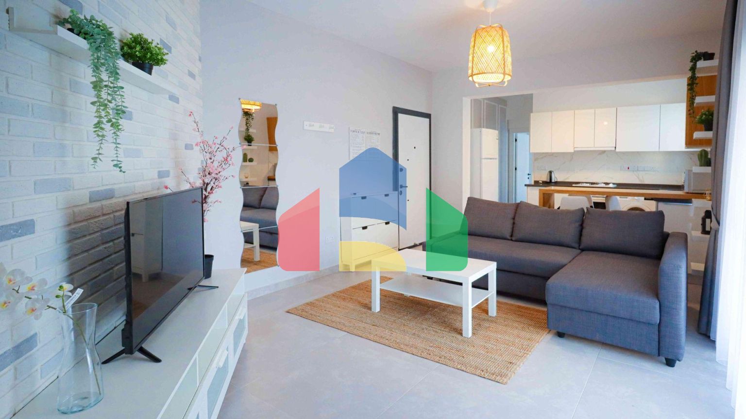 2-комнатные апартаменты 63м2 с балконом 12м2