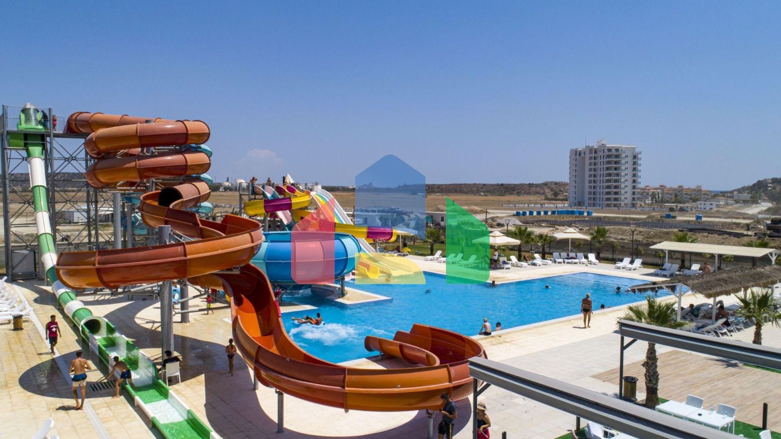 2-комнатные апартаменты 63м2 с балконом 12м2