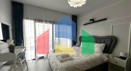 Студия 50 м2 с балконом 9 м2 и видом на море