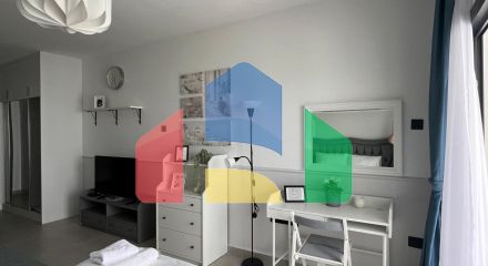 Студия 50 м2 с балконом 9 м2 и видом на море