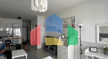 Студия 50 м2 с балконом 9 м2 и видом на море