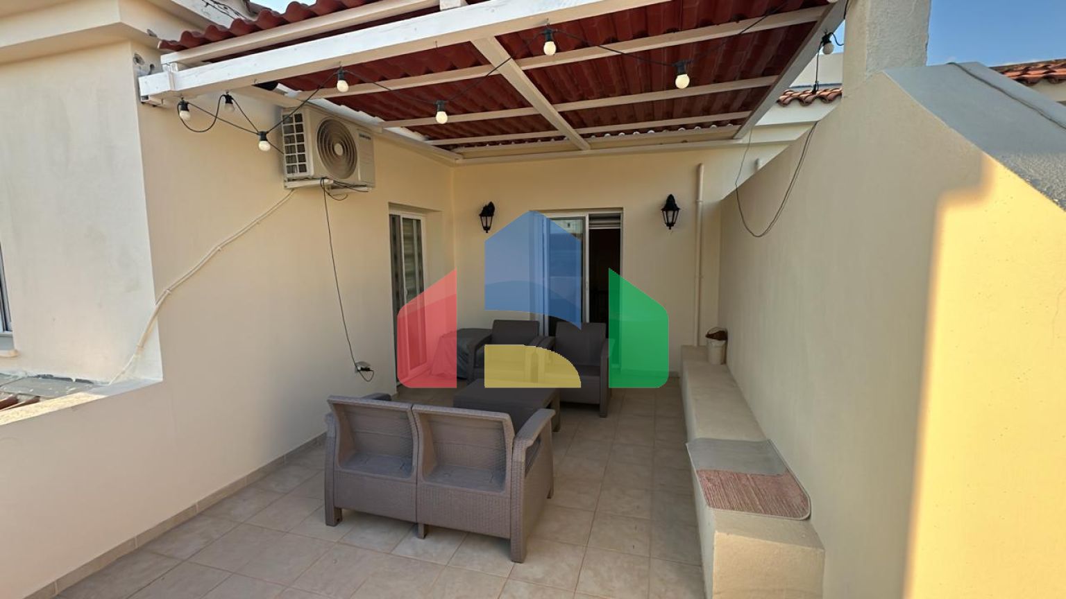 4-комнатная вилла duplex 140 м2 в 5 минутах от моря 