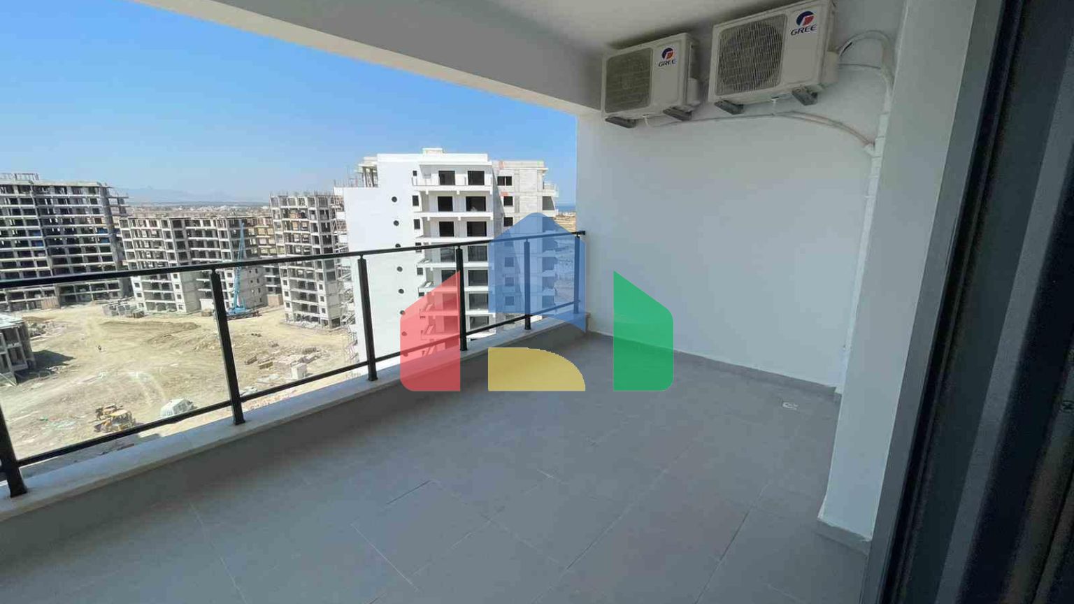 2-комнатные апартаменты 60м2 с террасой 11м2