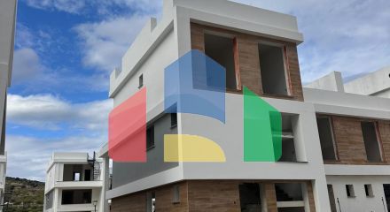 4-комнатная вилла 127м2 с террасой 27м2 4-комнатная вилла 127м2 с террасой 27м2