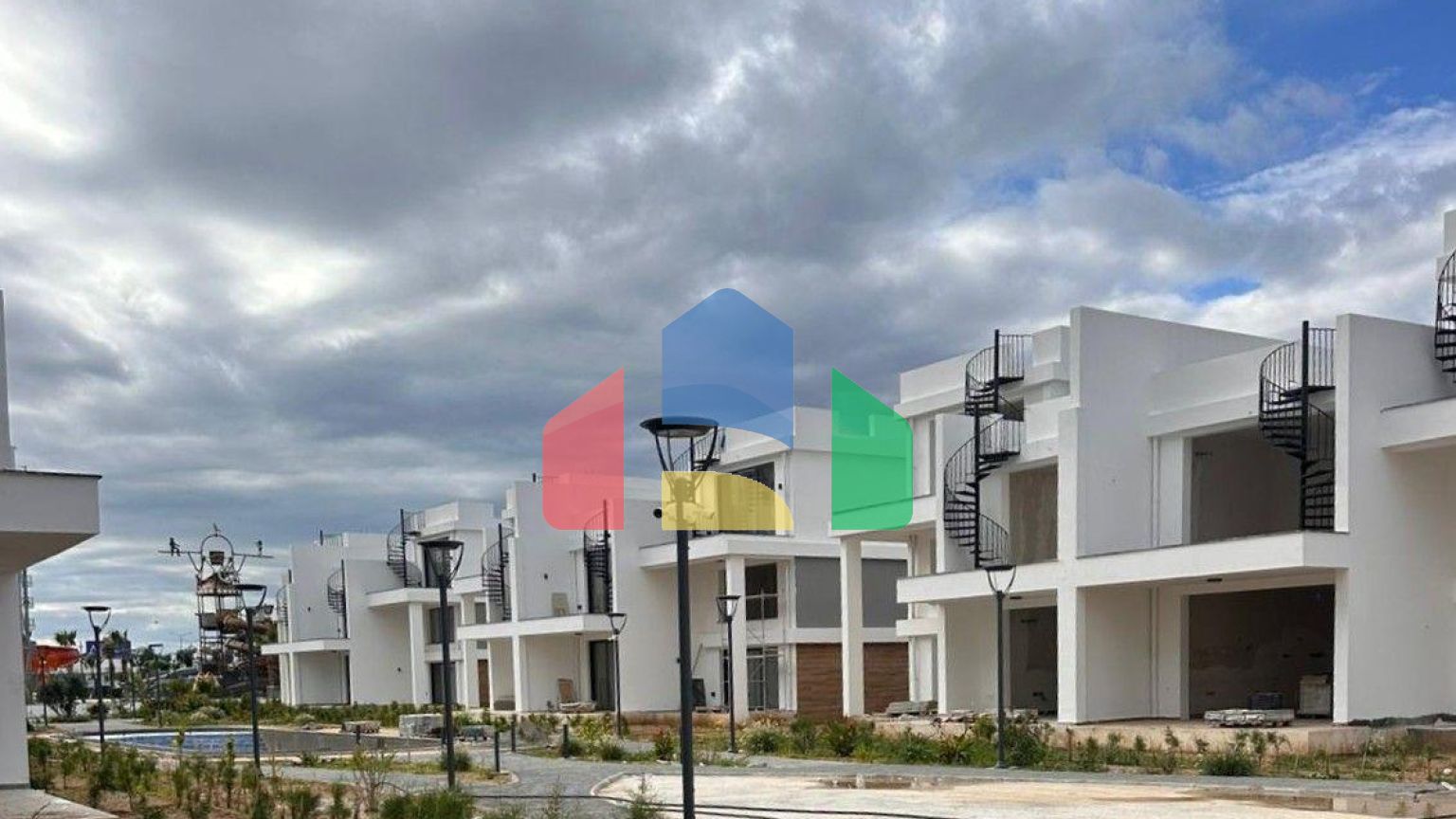 4-комнатная вилла 127м2 с террасой 27м2