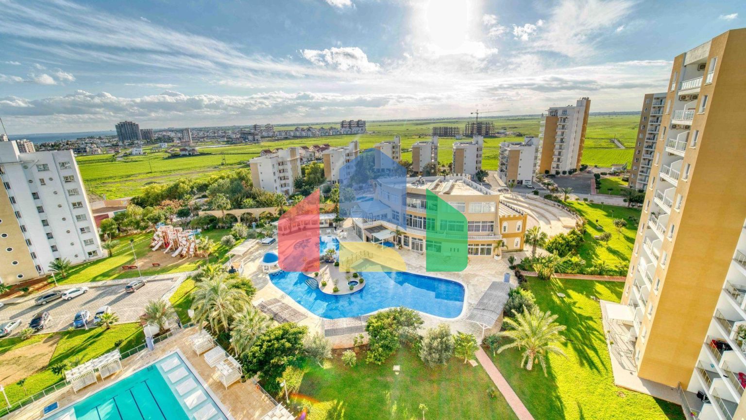 2-комнатные апартаменты 60м2 с террасой 8м2 в курортном комплексе