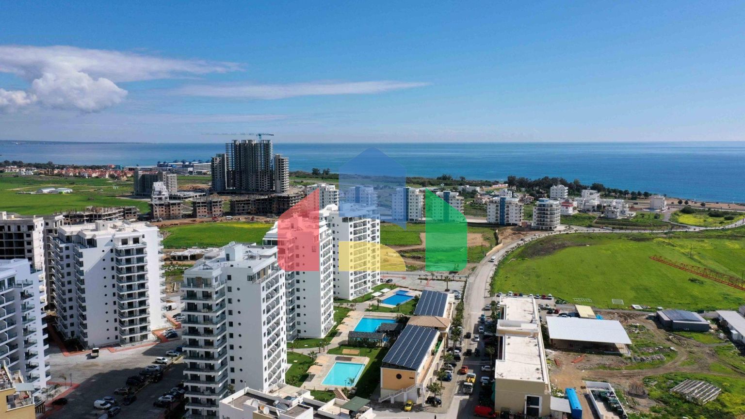 2-комнатные апартаменты 60м2 с террасой 8м2 в курортном комплексе