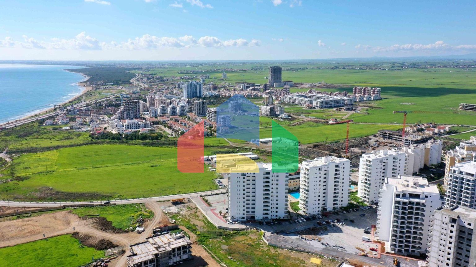 2-комнатные апартаменты 60м2 с террасой 8м2 в курортном комплексе