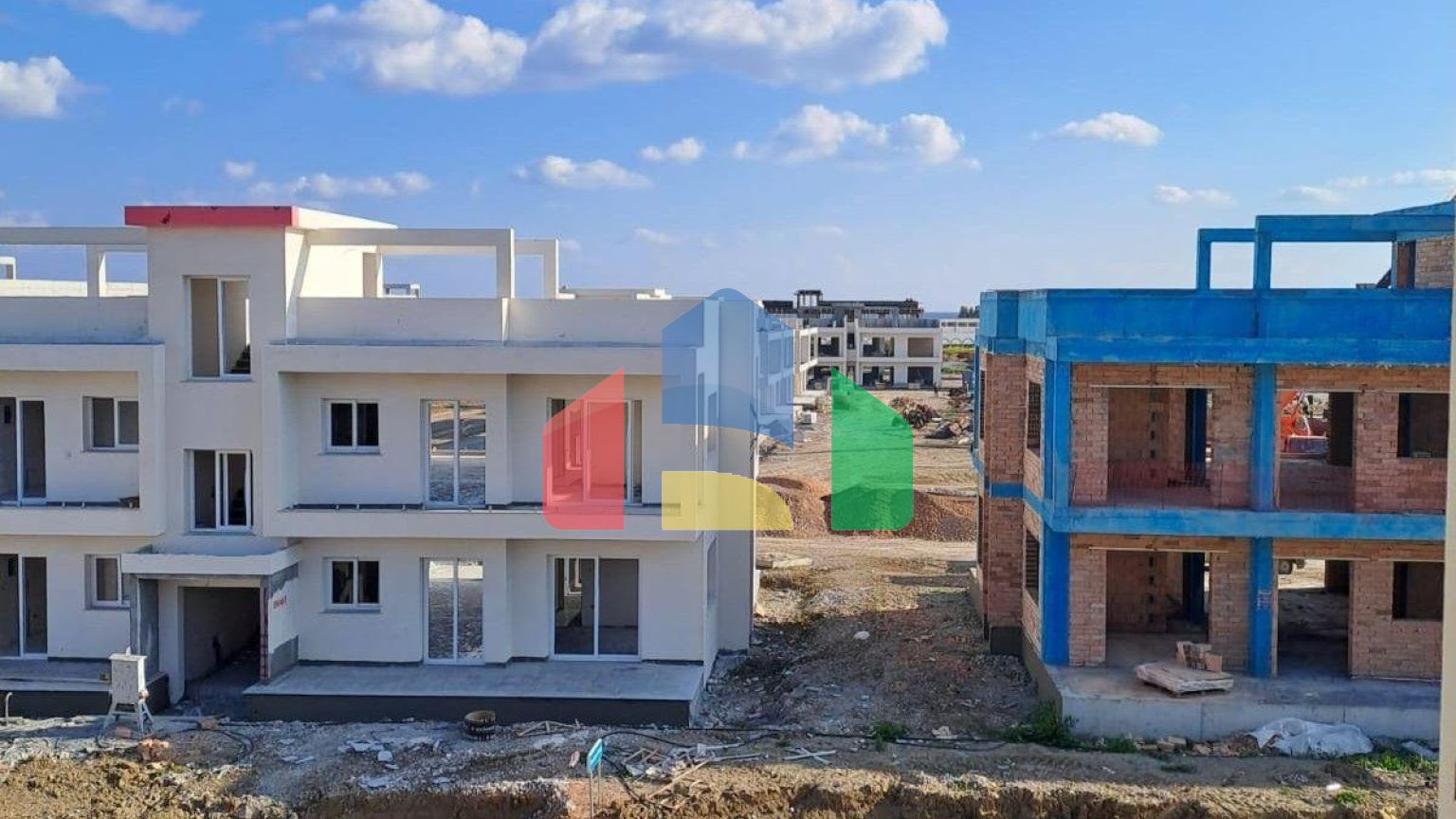 Студия 41м2 с террасой на крыше 34м2