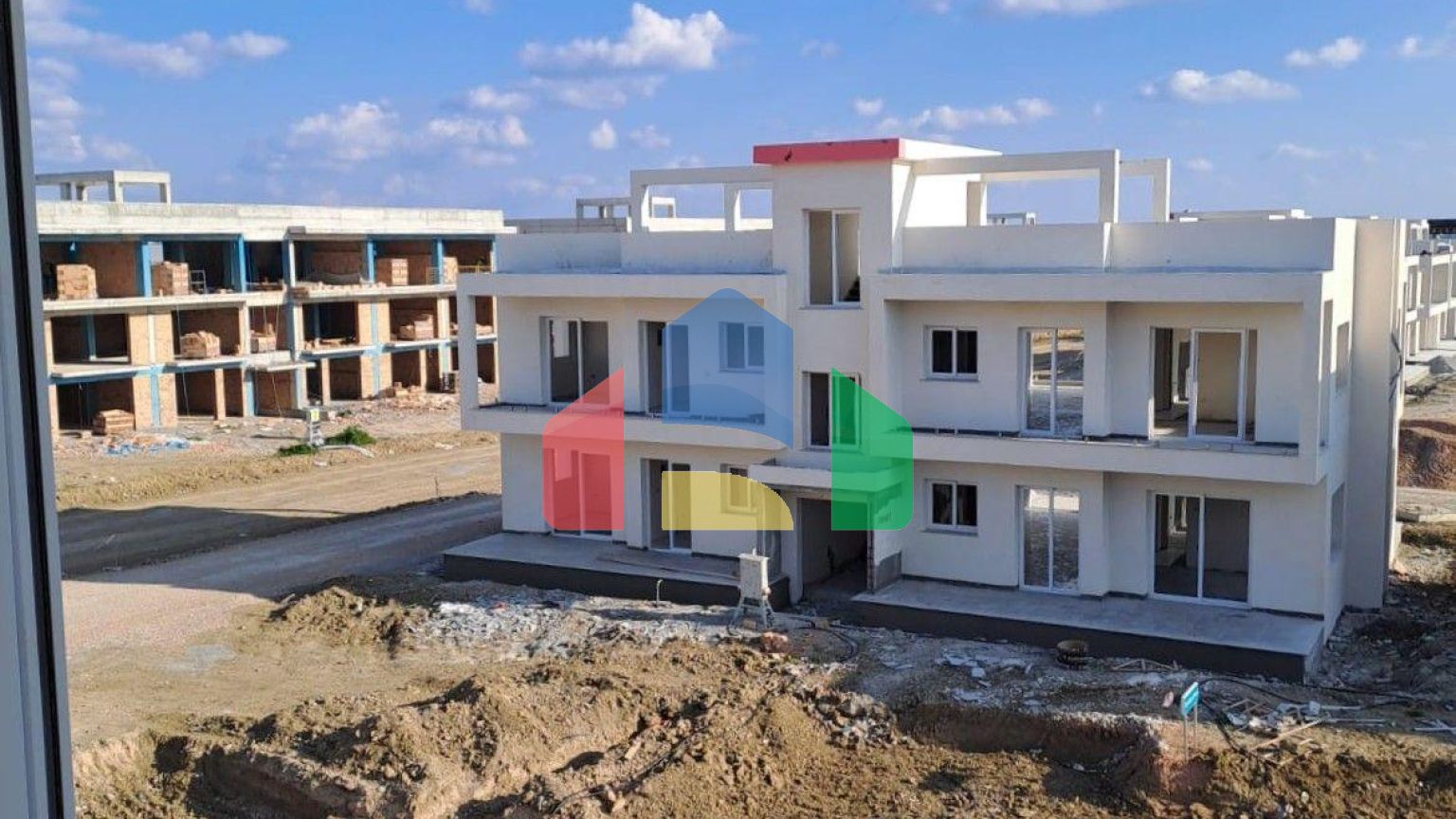 Студия 41м2 с террасой на крыше 34м2