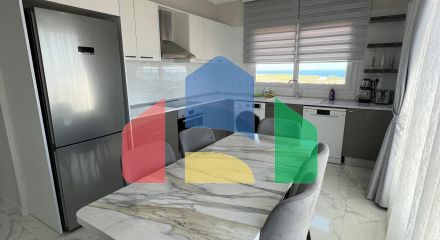 4-комнатные апартаменты 100 м2 в 800 метрах от пляжа 