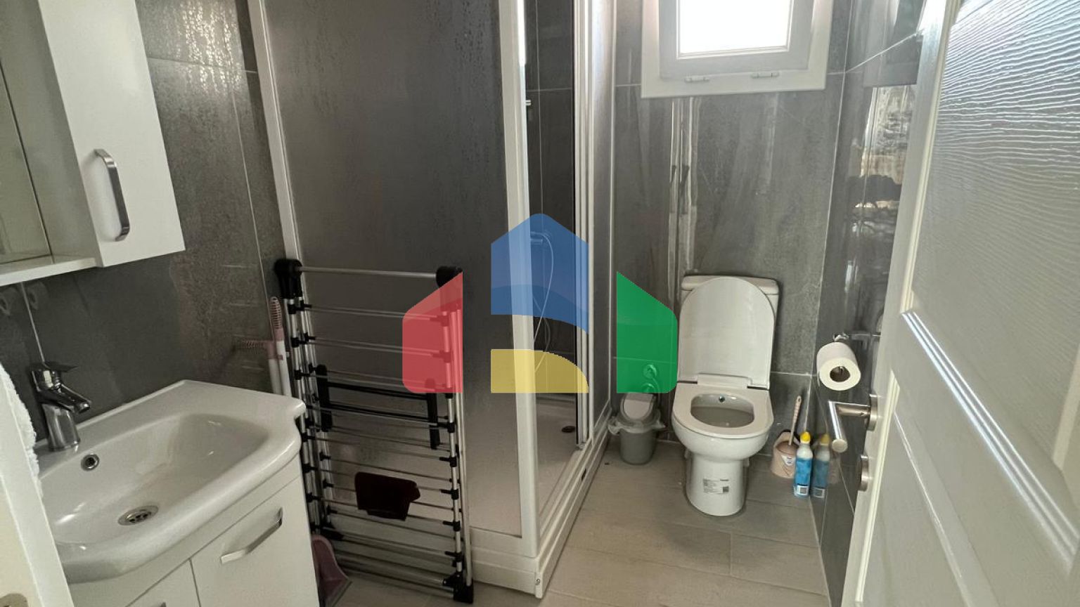 4-комнатные апартаменты 100 м2 в 800 метрах от пляжа 