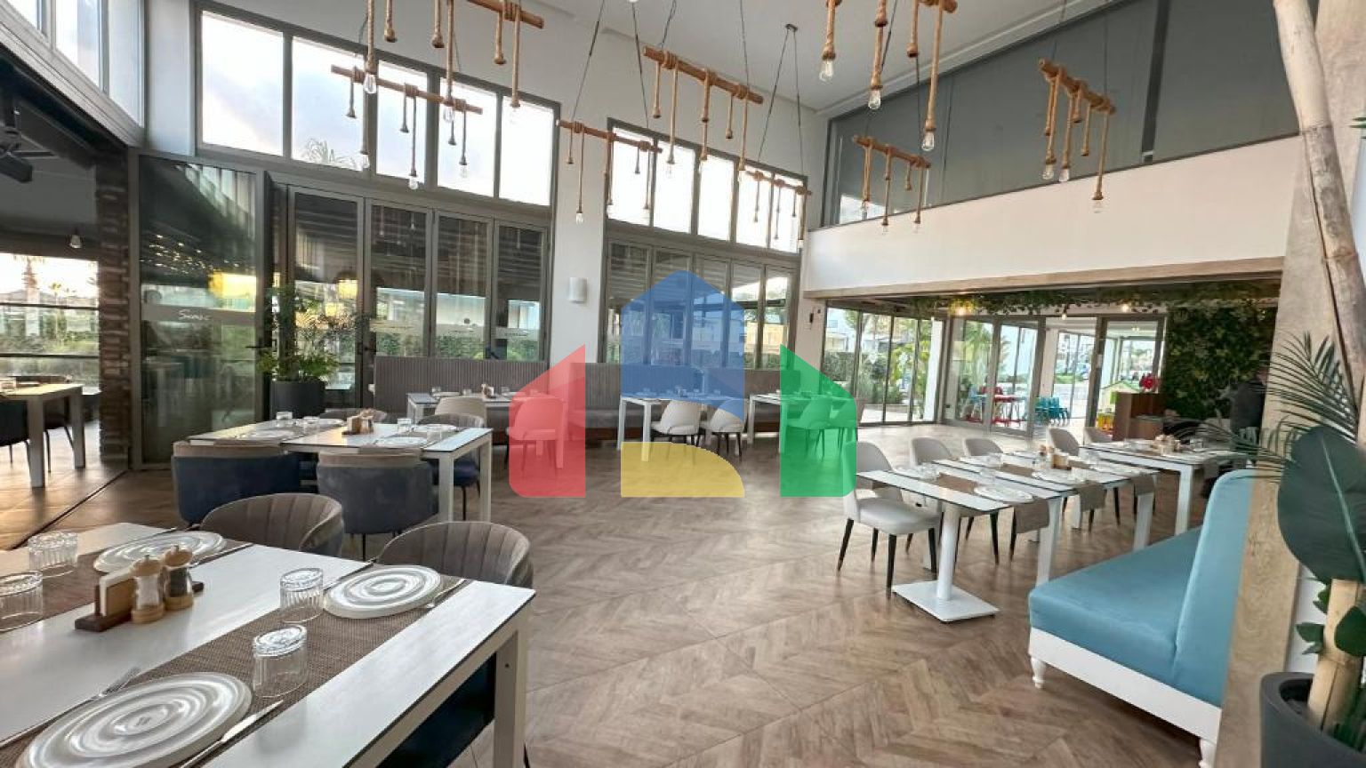 Студия 46 м2 с мебелью и техникой