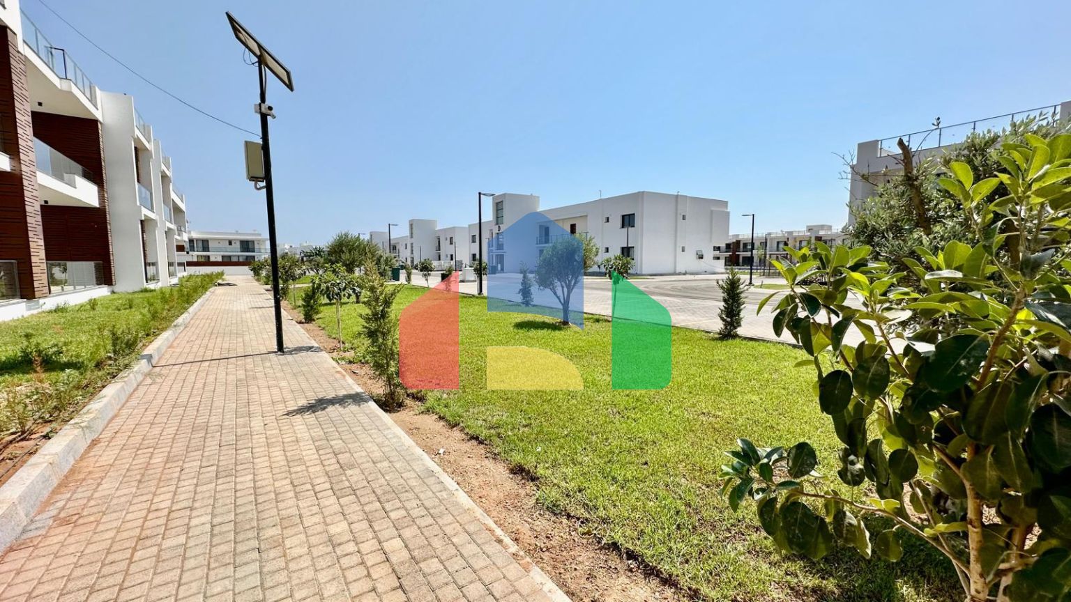 3-комнатные апартаменты 87 м2 в роскошном комплексе в 1 км от моря