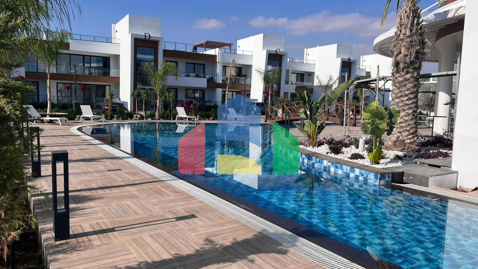 3-комнатные апартаменты 87 м2 в роскошном комплексе в 1 км от моря