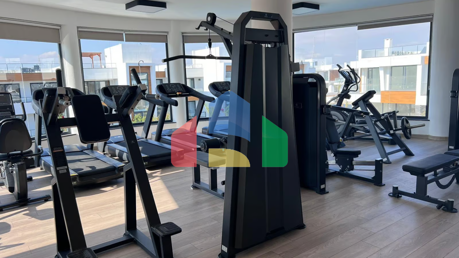 3-комнатные апартаменты 87 м2 в роскошном комплексе в 1 км от моря