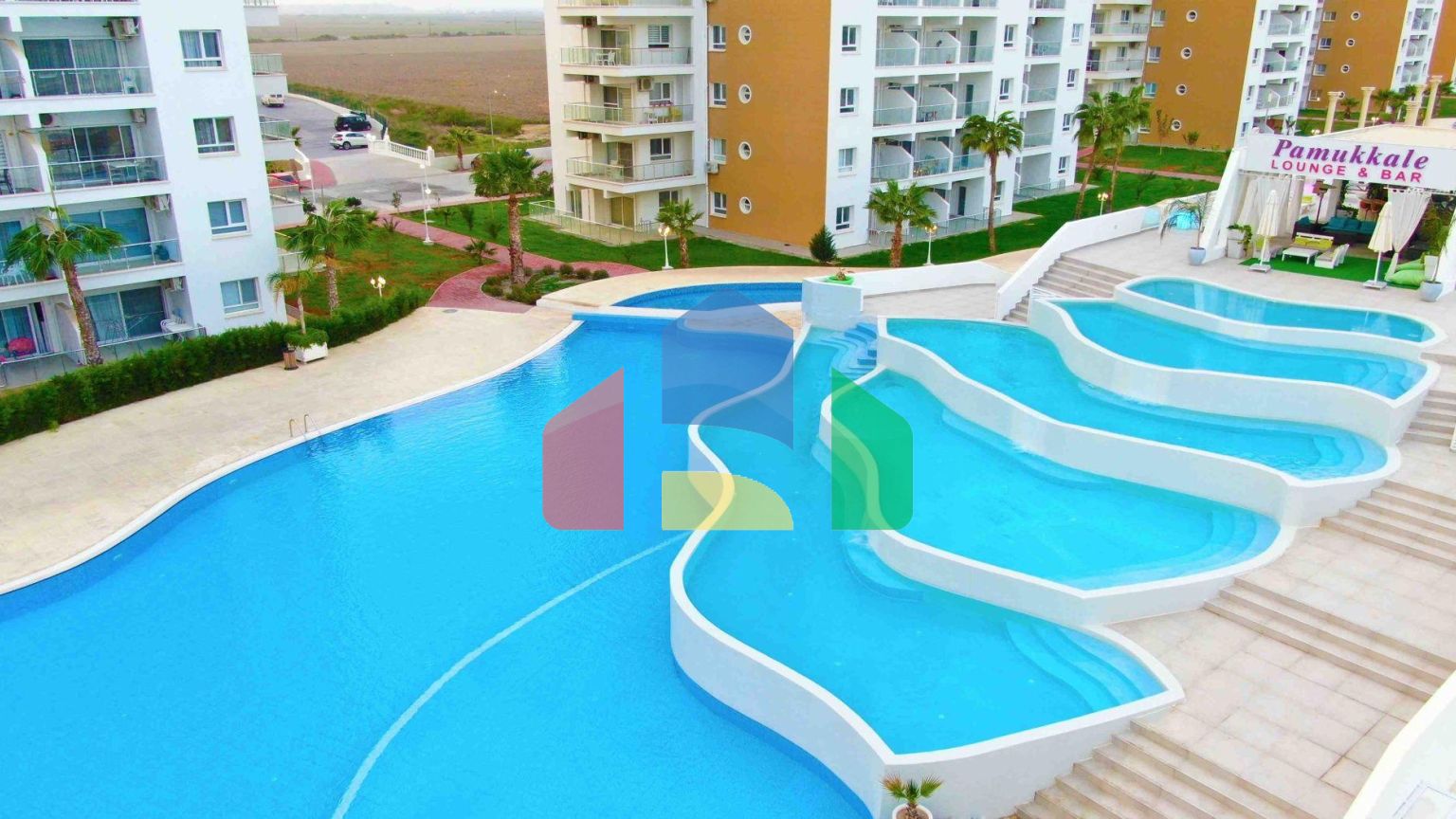 Студия 51 м2 с террасой 10 м2 и дизайн-пакетом в СПА комплексе