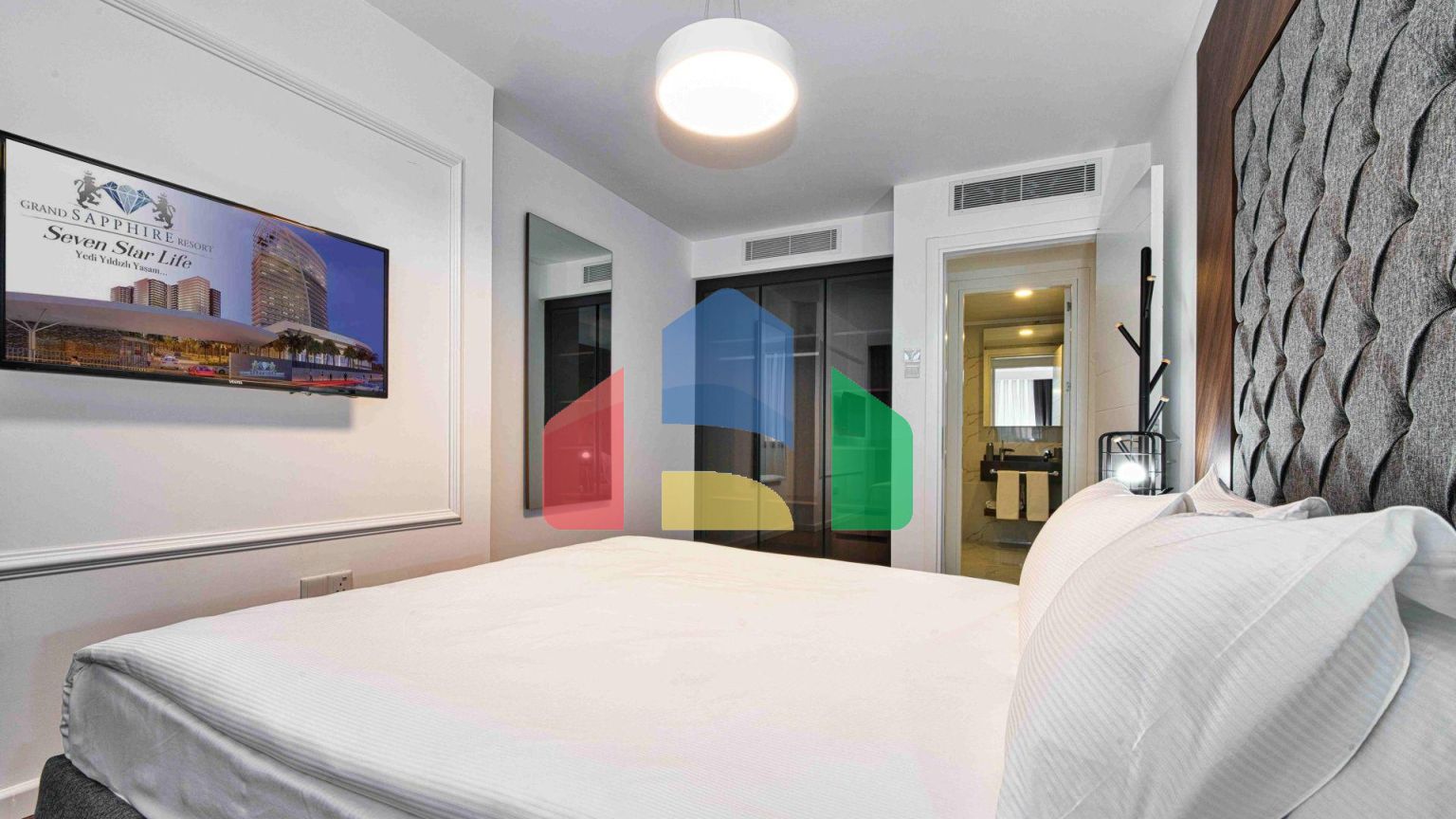 2-комнатные апартаменты 64 м2 с террасой 8,5 м2 и дизайн-пакетом в роскошном комплексе