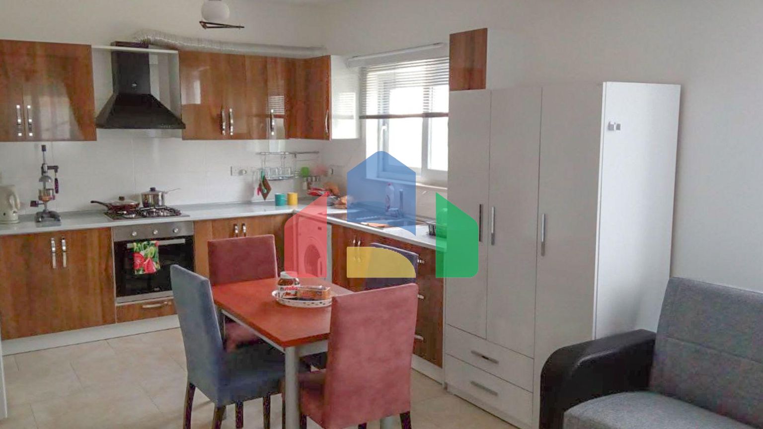 2-комнатные апартаменты 60 м2 в 400 метрах от пляжа Лонг Бич