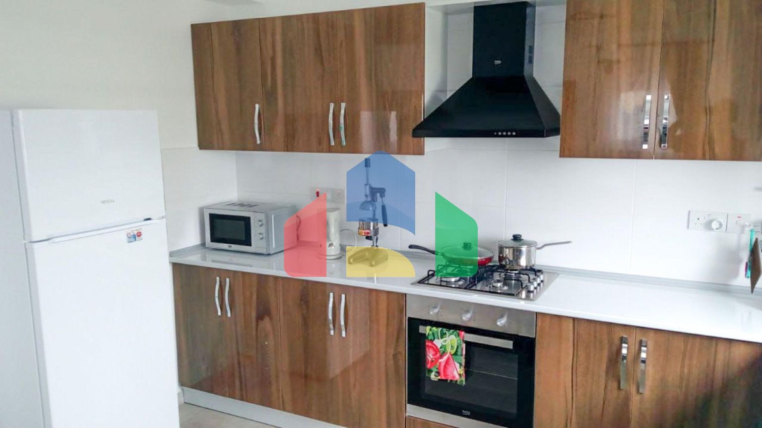 2-комнатные апартаменты 60 м2 в 400 метрах от пляжа Лонг Бич