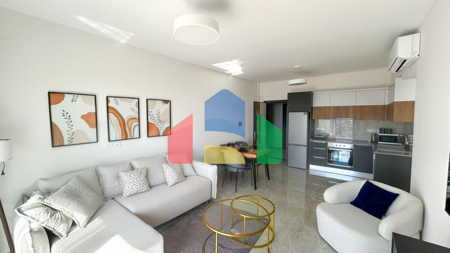 2-комнатные апартаменты 62 м2 с панорамным видом на море