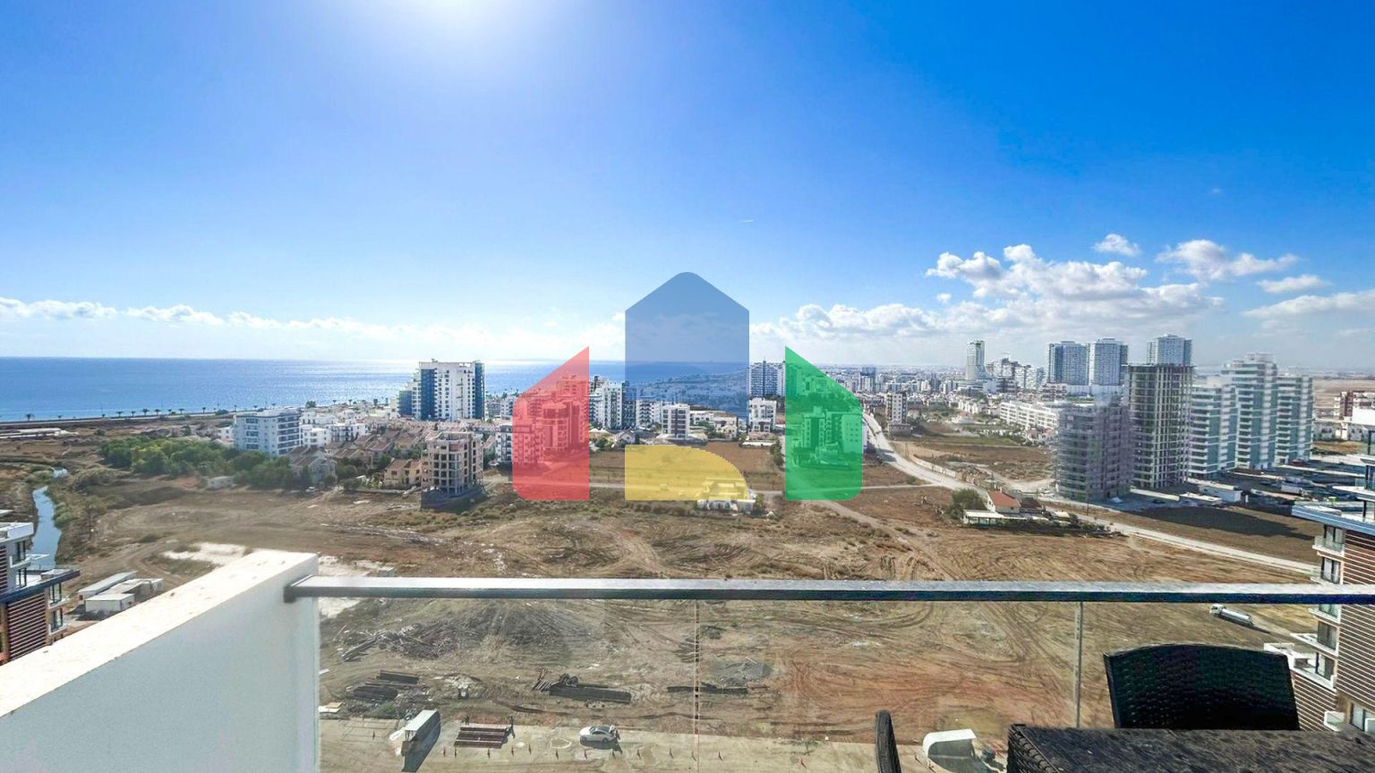 2-комнатные апартаменты 62 м2 с панорамным видом на море