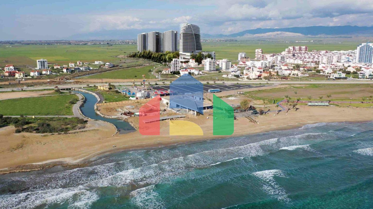 Студия 46 м2 с террасой в элитном комплексе в 700 метрах от пляжа