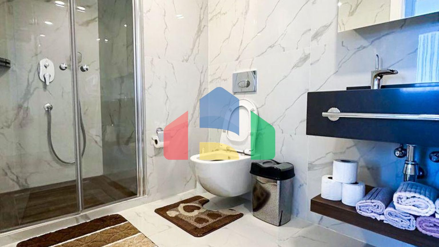 2-комнатные апартаменты 60 м2 с дизайн пакетом в элитном комплексе в 750 метрах от пляжа