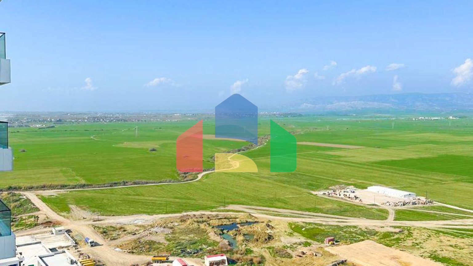 2-комнатные апартаменты 60 м2 с дизайн пакетом в элитном комплексе в 750 метрах от пляжа