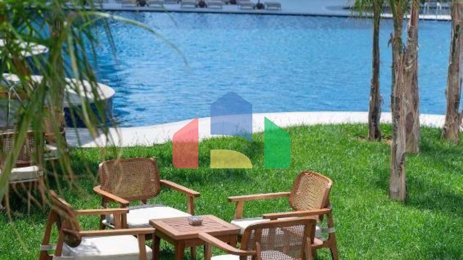 2-комнатные апартаменты 60 м2 с дизайн пакетом в элитном комплексе в 750 метрах от пляжа