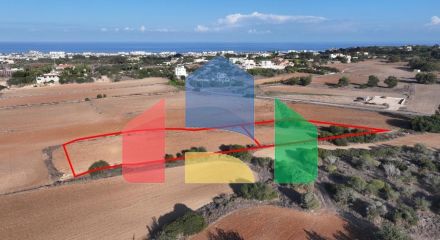 Продаж - Земельна ділянка 4563 m² в Ая-Напі