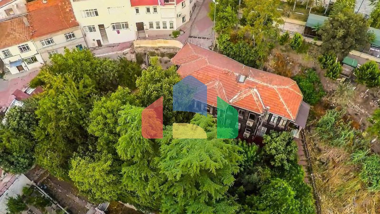 Вилла 12+3 с видом на море в Стамбуле