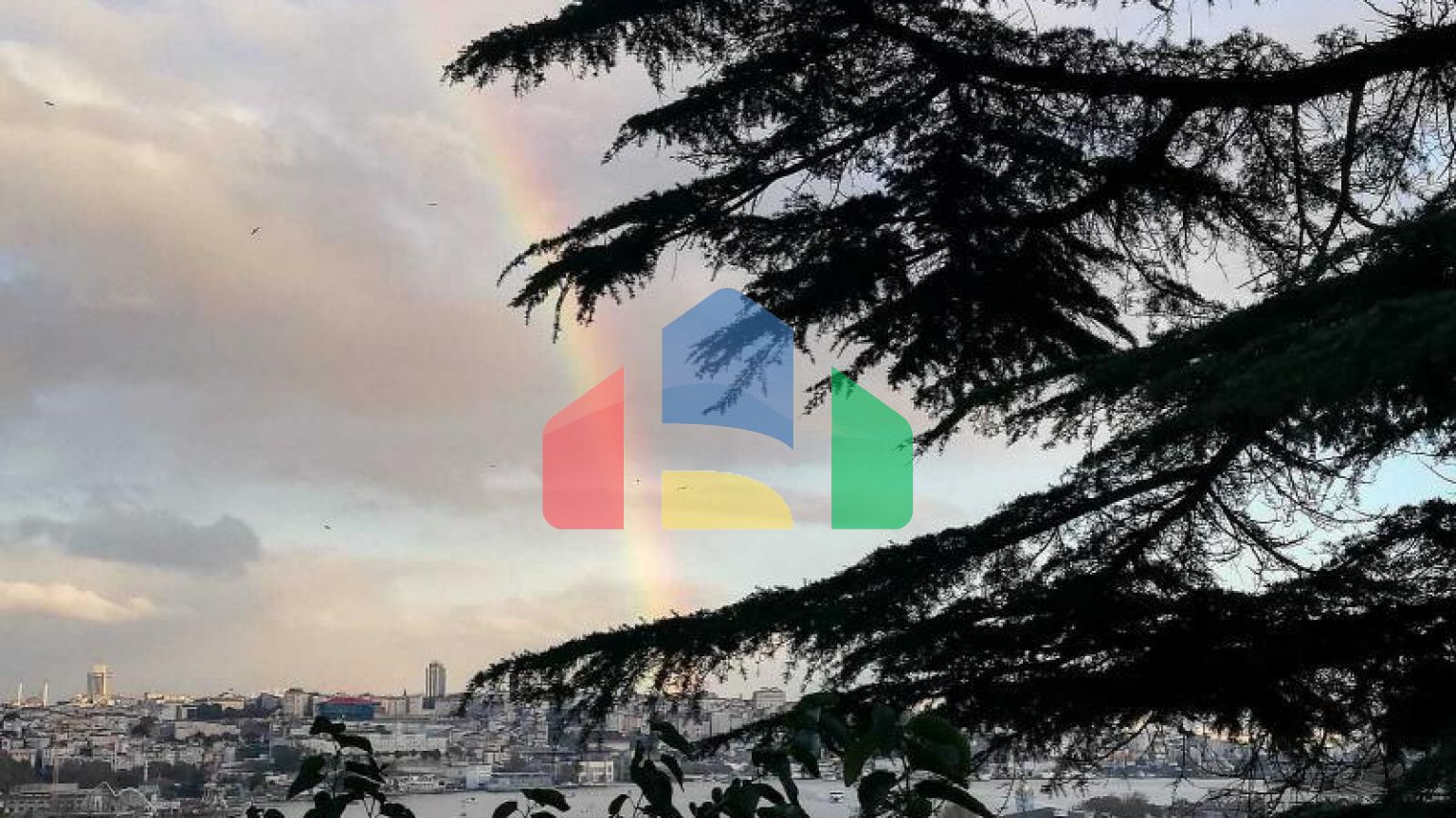 Вилла 12+3 с видом на море в Стамбуле