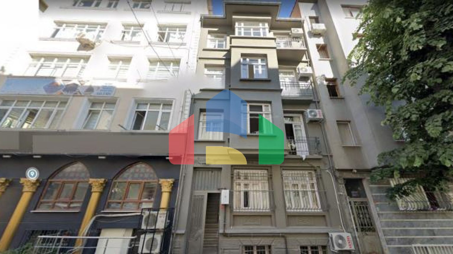 Вилла 8+5 в Стамбуле