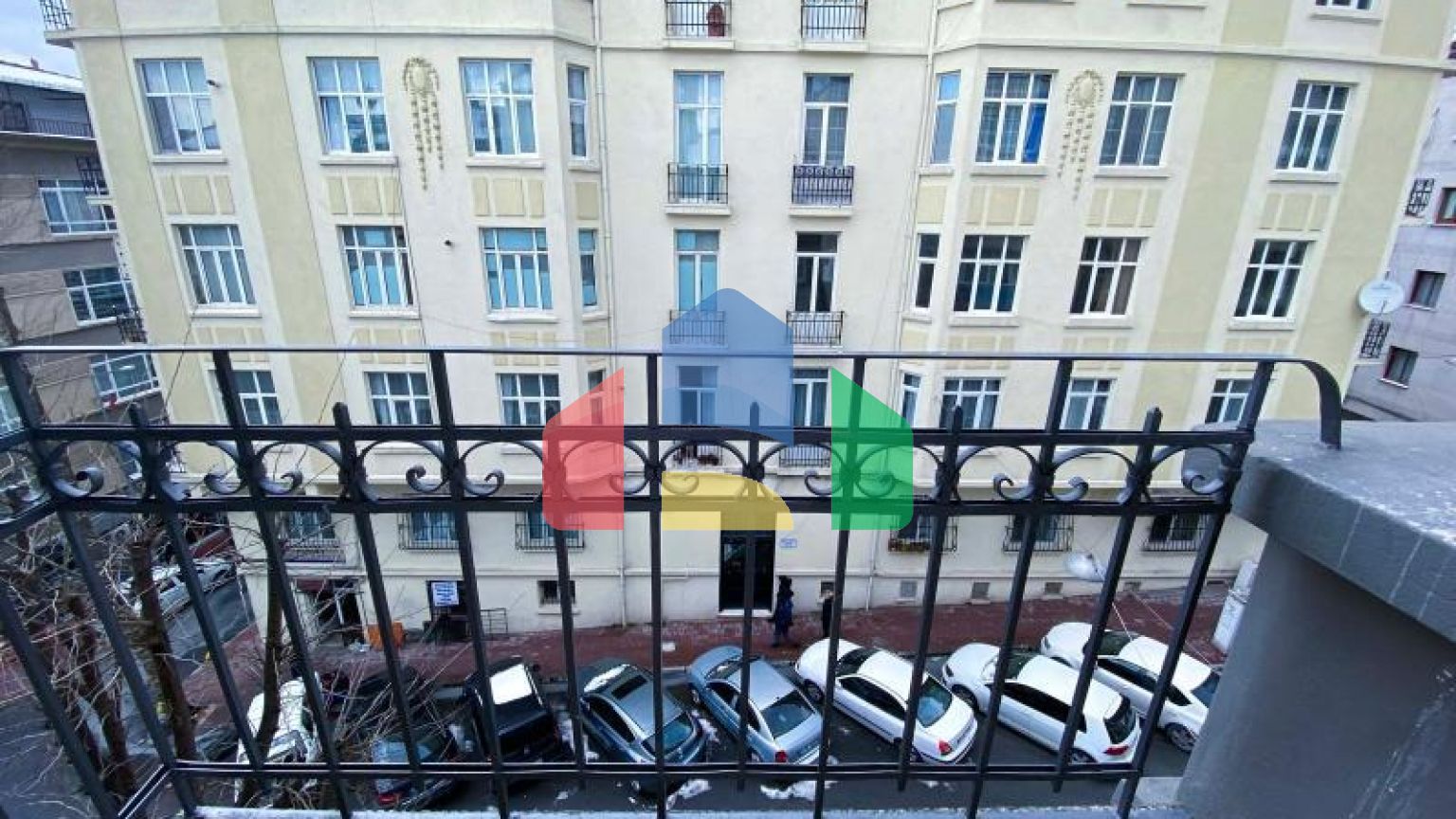 Вилла 8+5 в Стамбуле