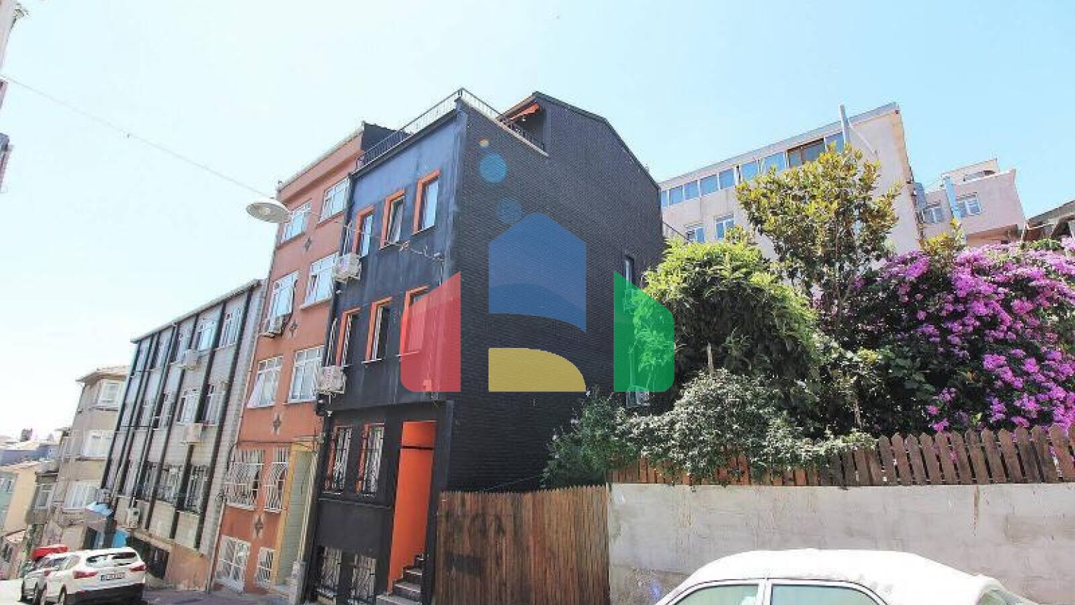 Вилла 9+5 в Стамбуле