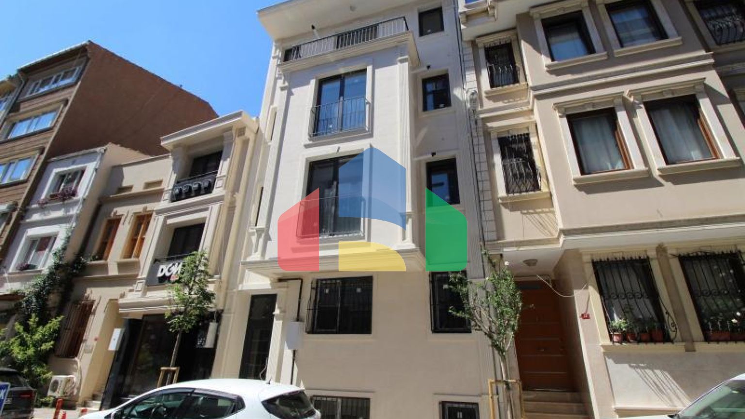 Вилла 13+5 в Стамбуле