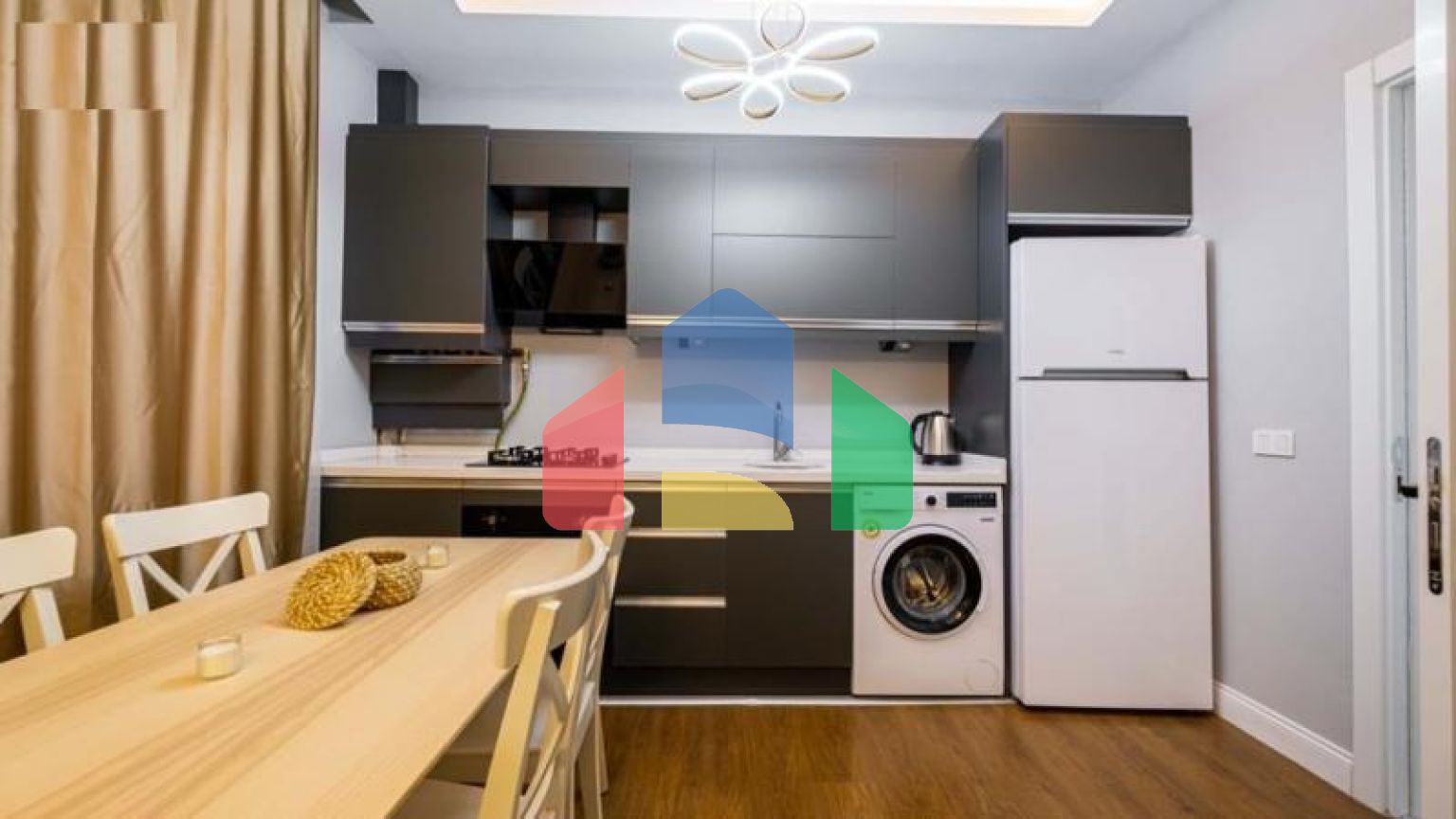 Вилла 5+5 в Стамбуле