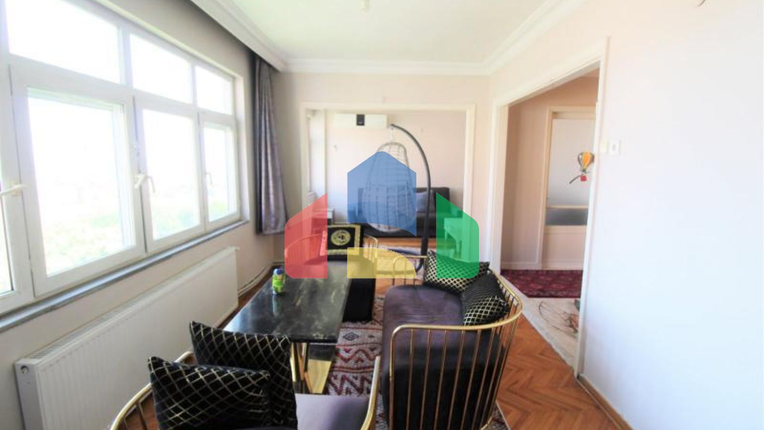 Пентхаус 3+1 с видом на море в Стамбуле