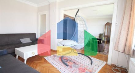 Пентхаус 3+1 с видом на море в Стамбуле