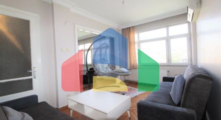 Пентхаус 3+1 с видом на море в Стамбуле