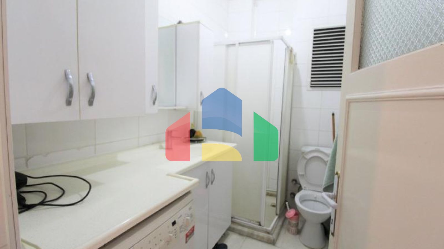 Пентхаус 3+1 с видом на море в Стамбуле