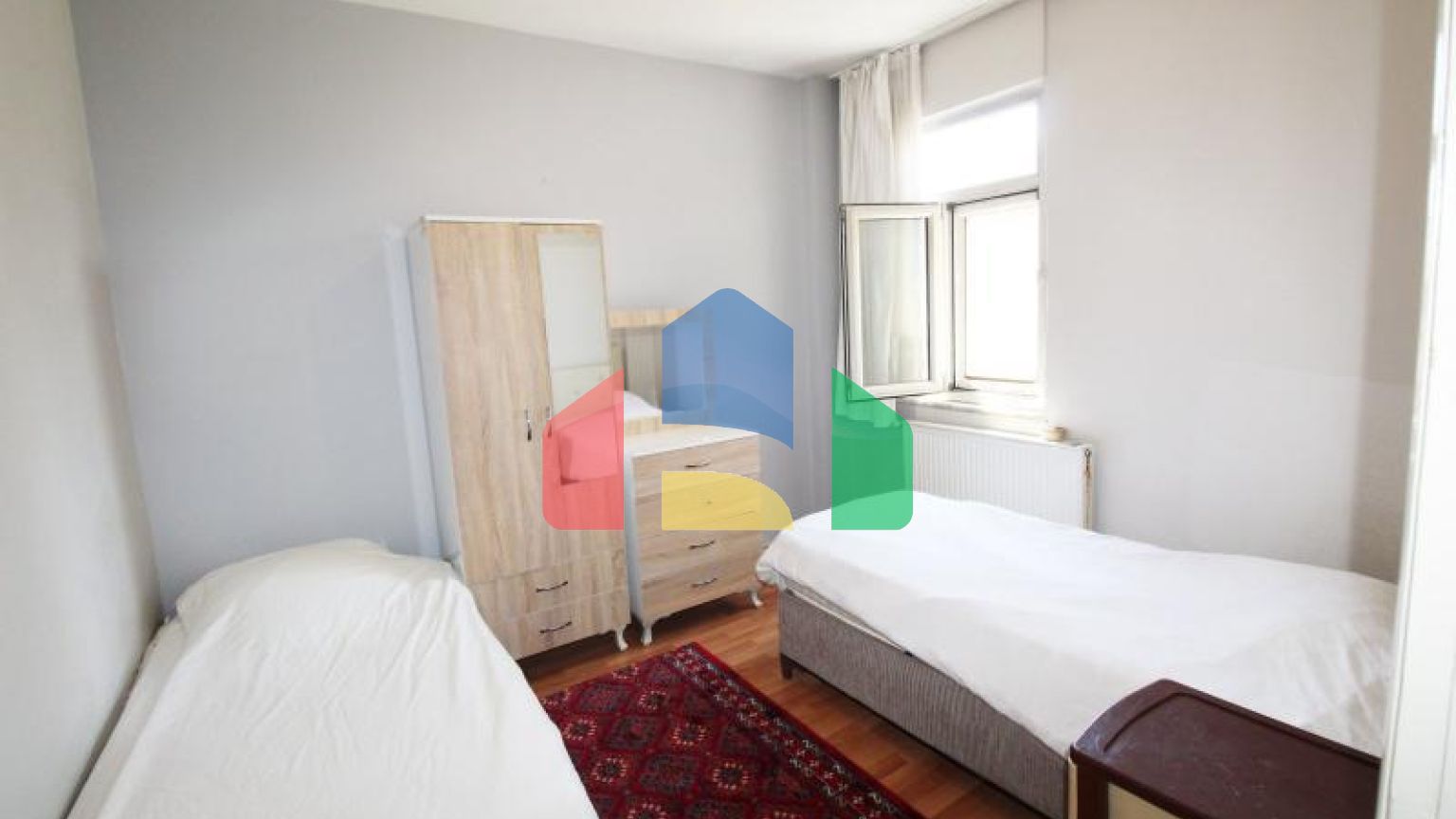 Пентхаус 3+1 с видом на море в Стамбуле