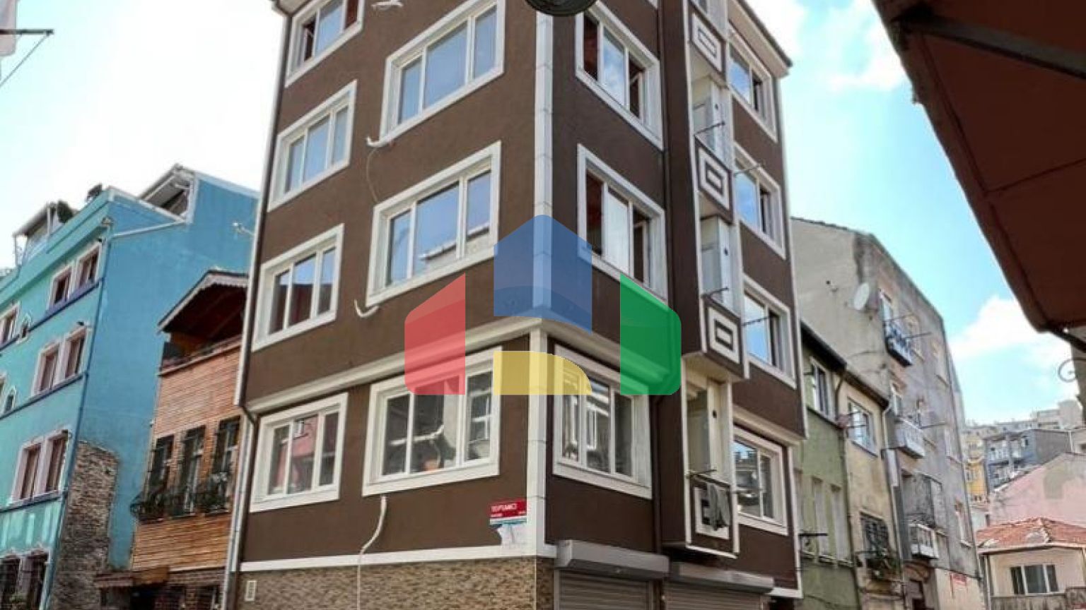 Вилла 9+5 в Стамбуле