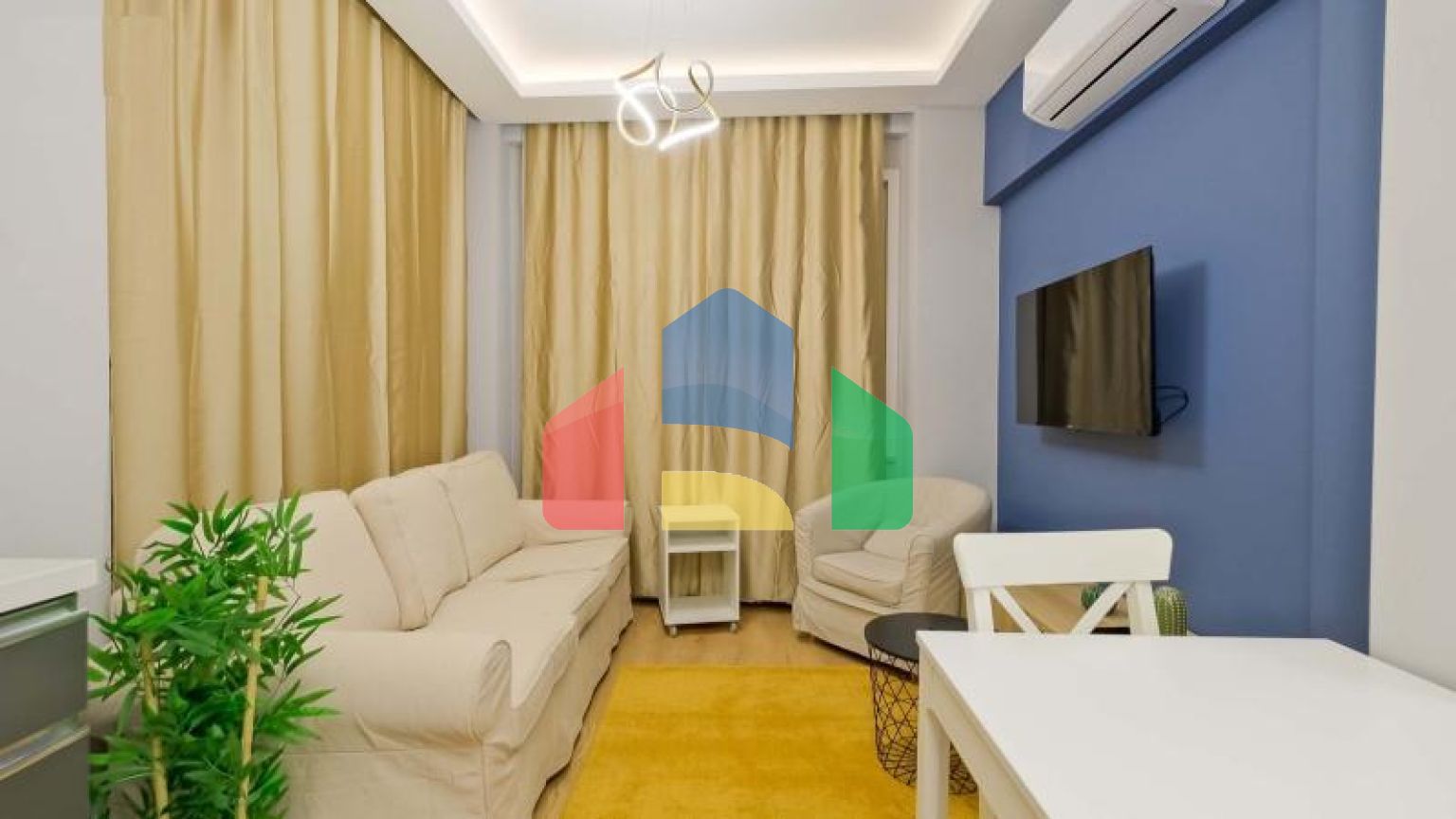 Вилла 12+5 в Стамбуле