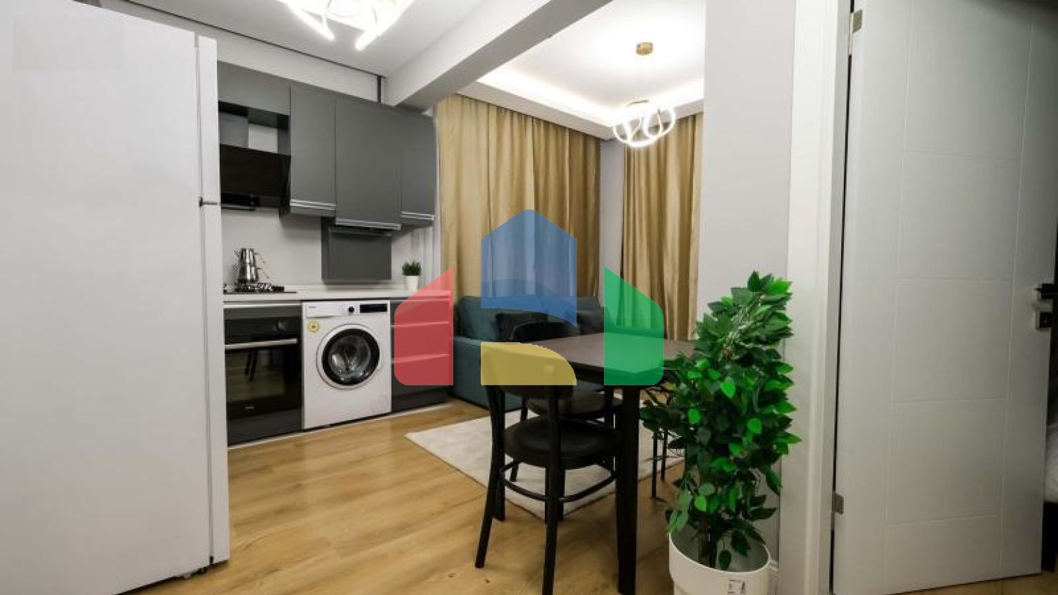 Вилла 12+5 в Стамбуле