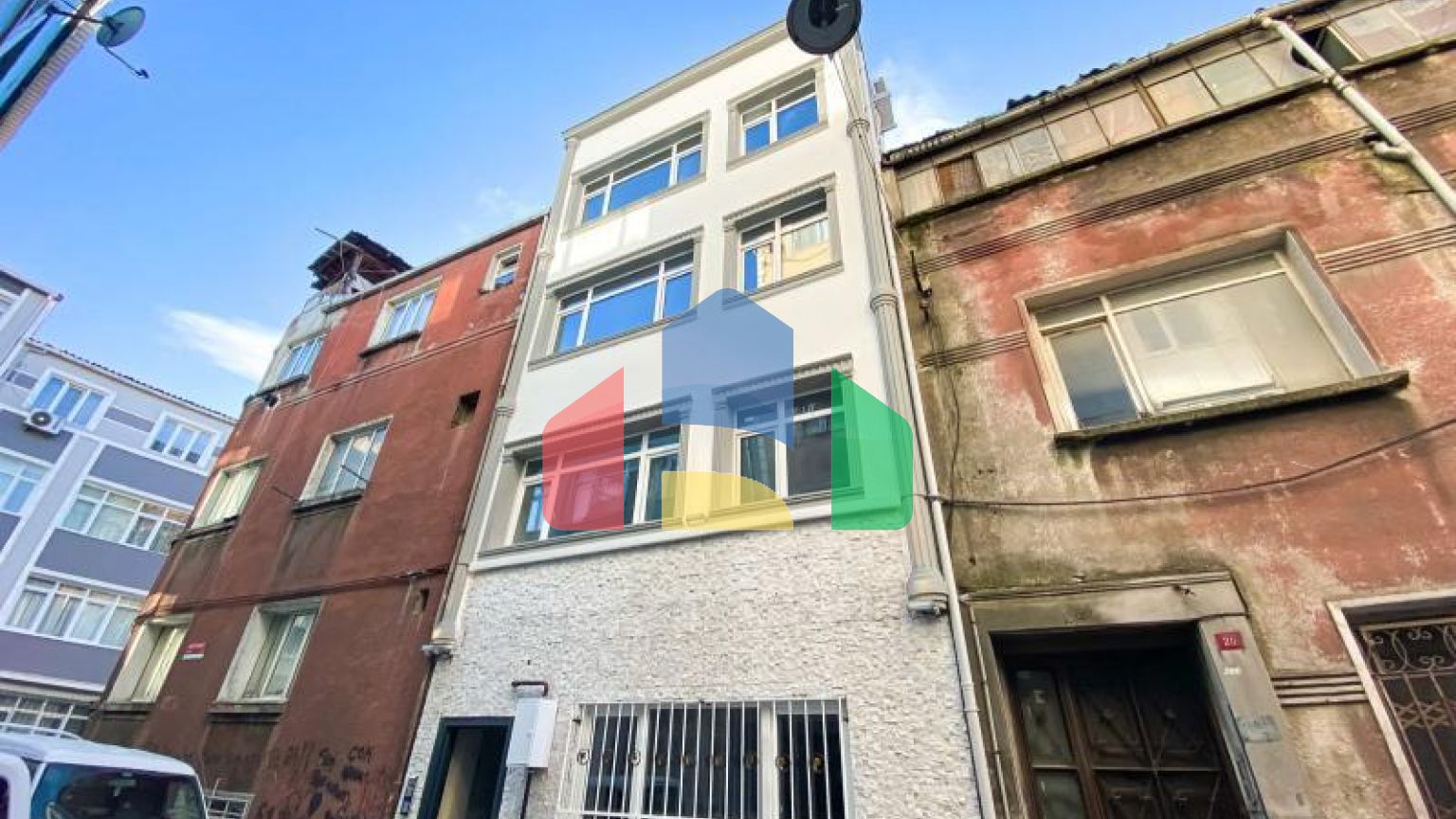 Вилла 5+4 в Стамбуле