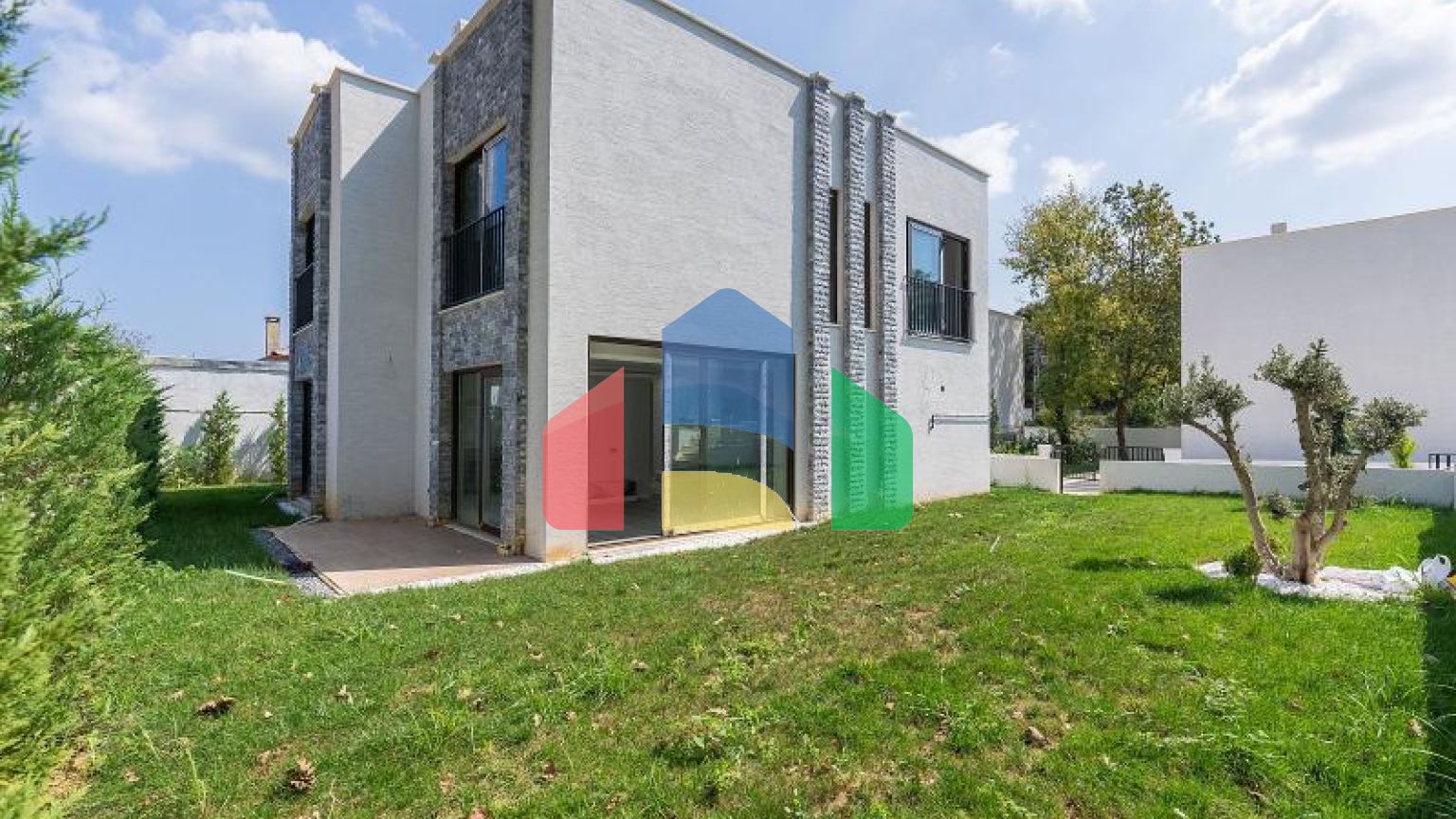 Вилла 3+1 в Стамбуле